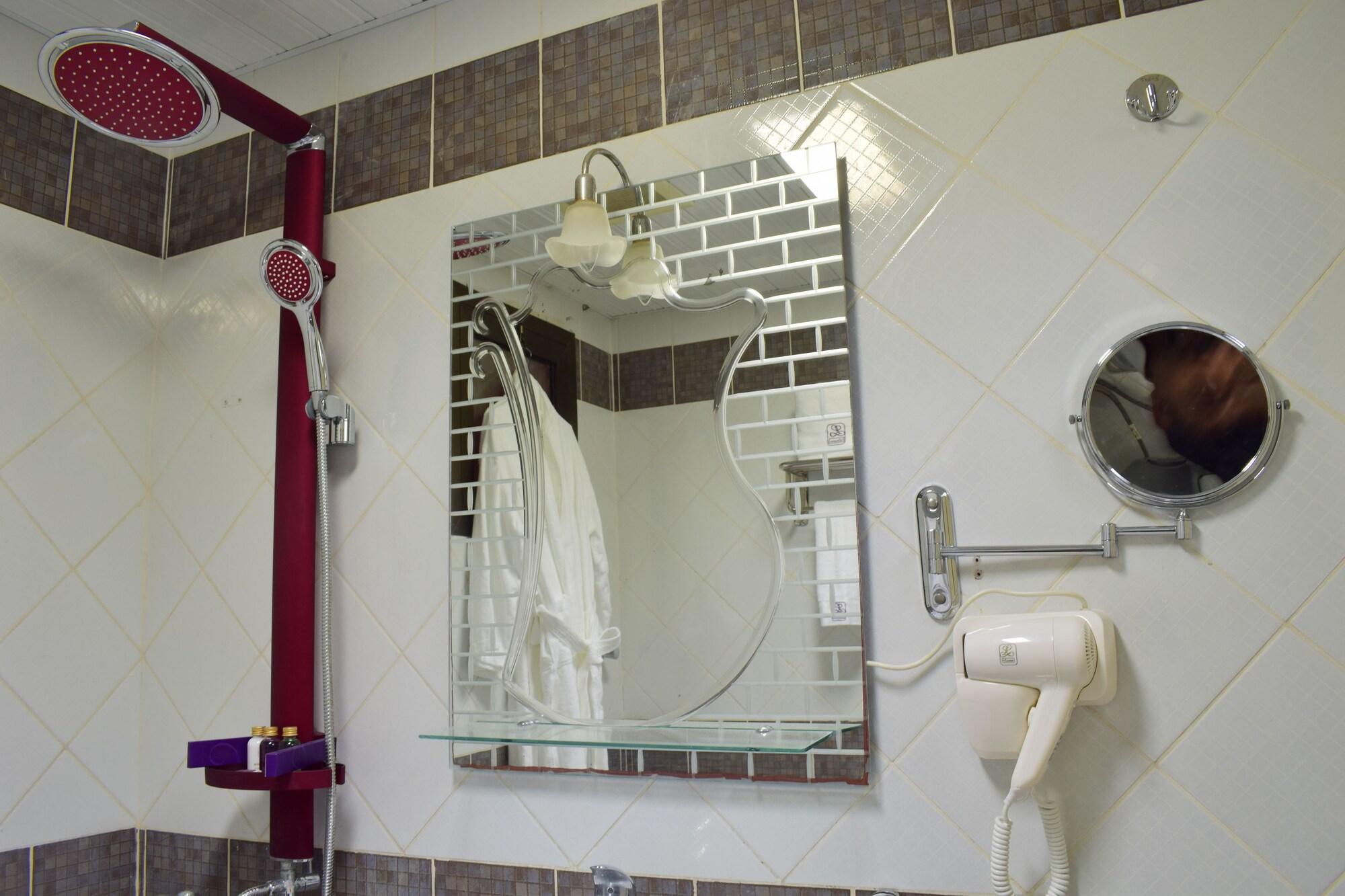 Lavona Hotel Dammam Exterior photo